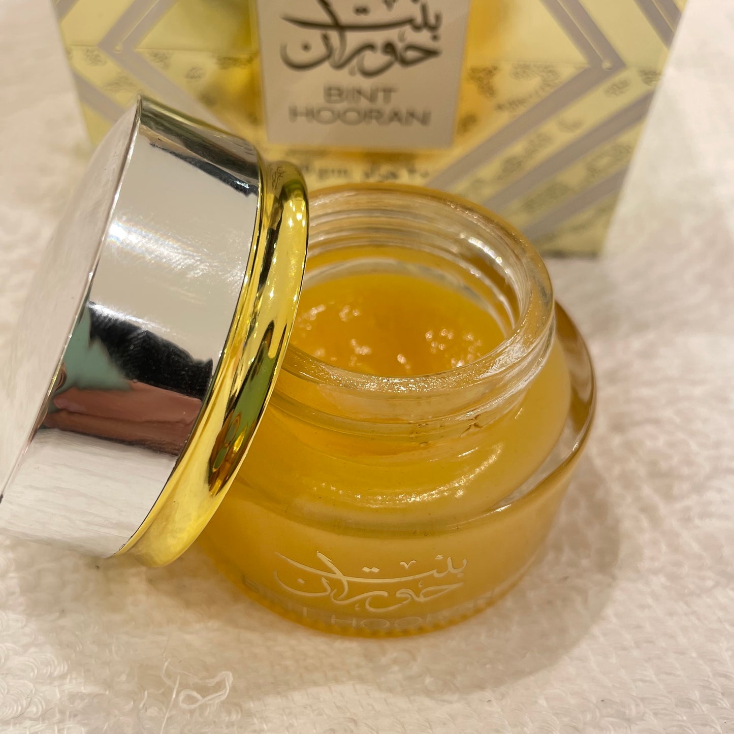 Vaseline Bint Hooran - Ard al Zaafaran