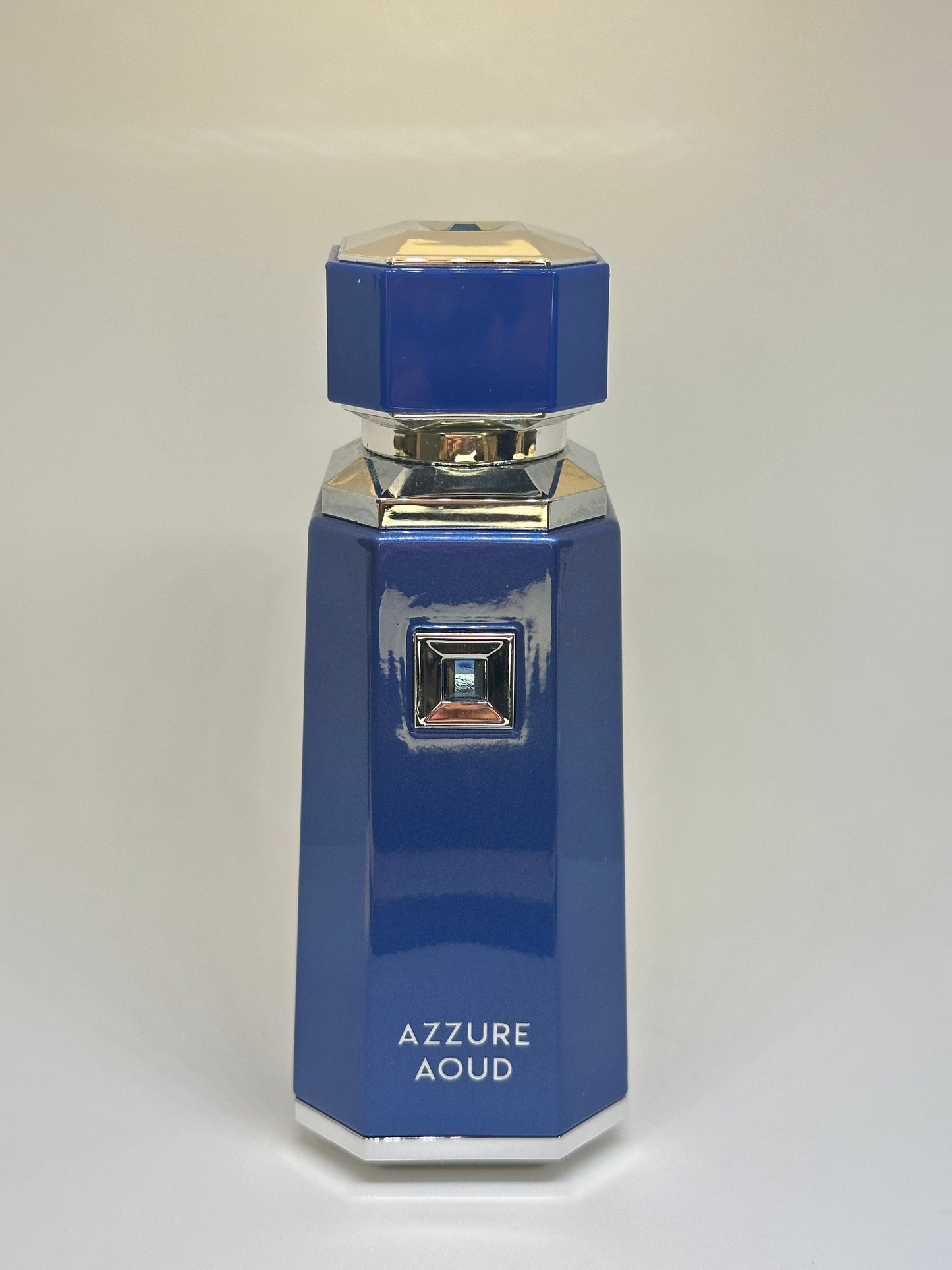 Azzure Aoud - French Avenue